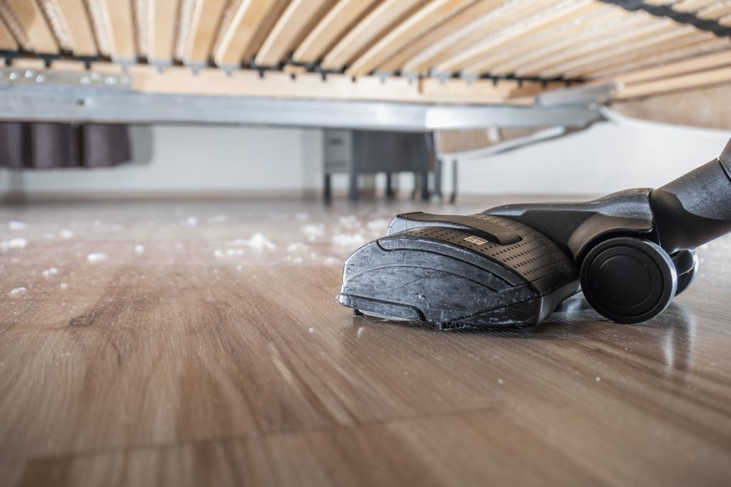 how to clean hardwood floors so they shine